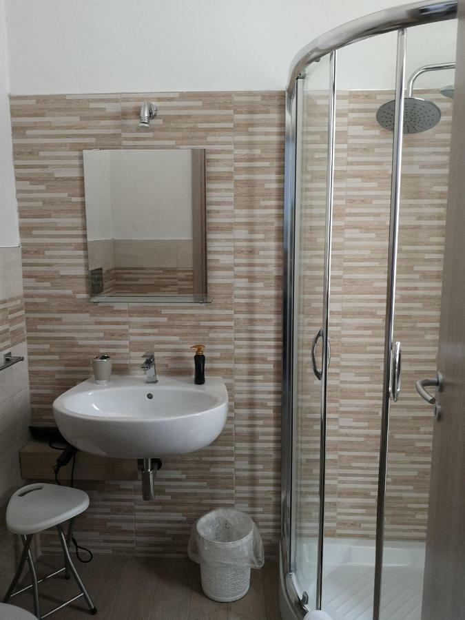 Domo Silvia Bed and Breakfast La Maddalena  Buitenkant foto